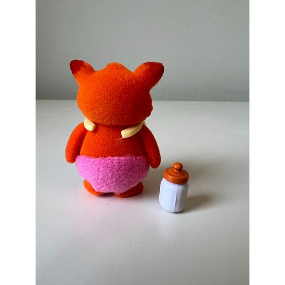 Calico Critters Penguin Babies Ride 'n Play Car and Woozdzeez Fox Prim Series 1 - Picture 8 of 10